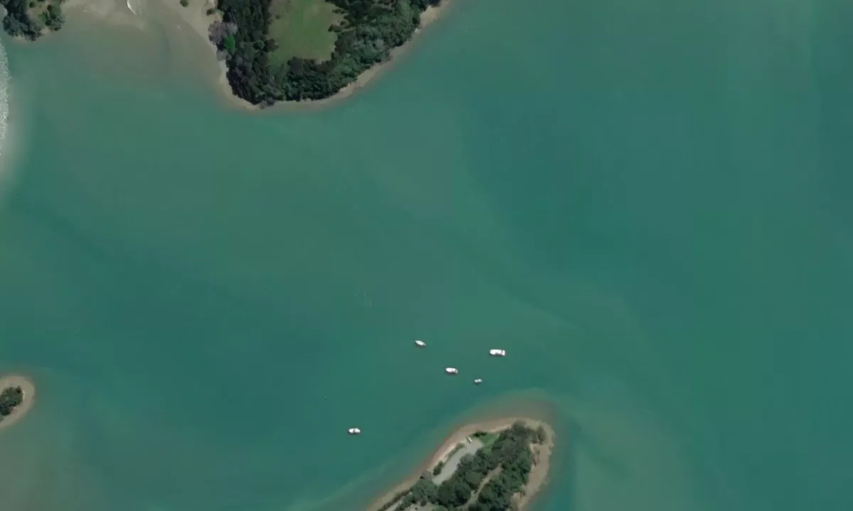 Satelite image of Tamateatai Point