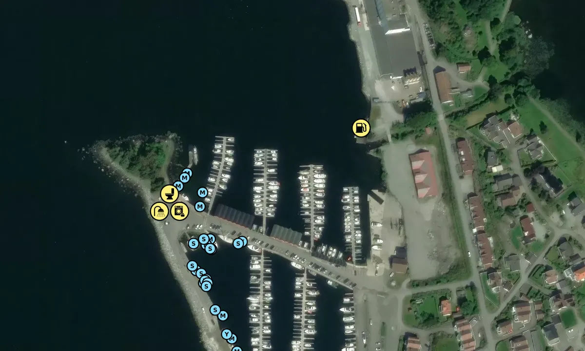 Satelite image of Tau Båthavn