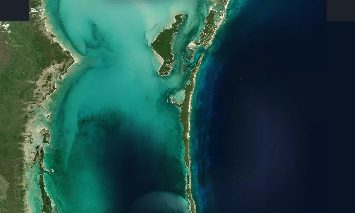Flyfoto av Tavern Cay (South)