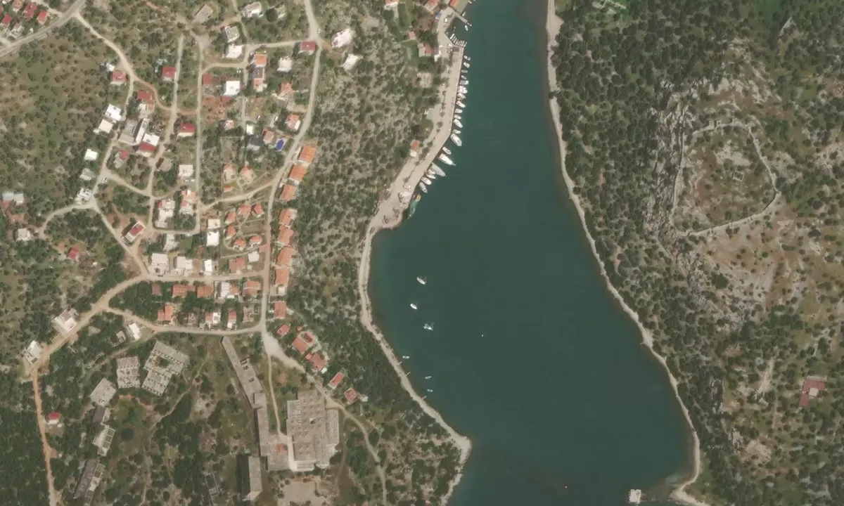 Satelite image of TEKNESI