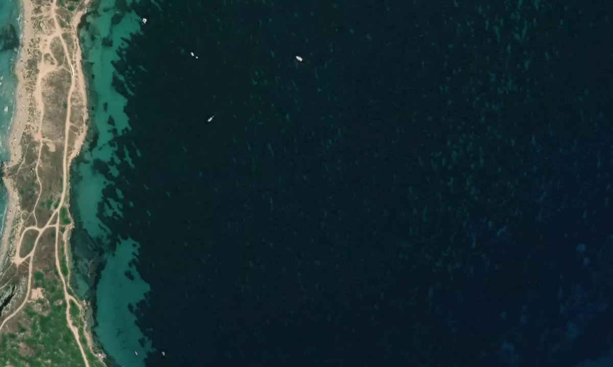 Flyfoto av Tharros