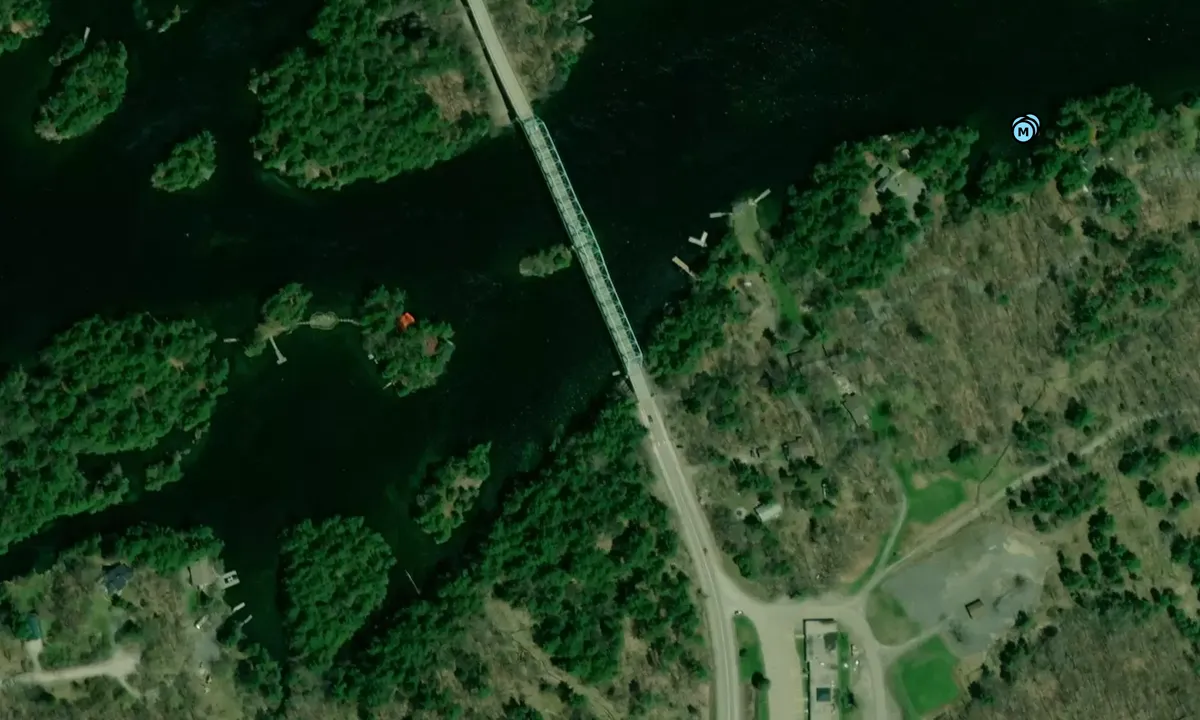 Satelite image of Thousand Islands Bridge dock