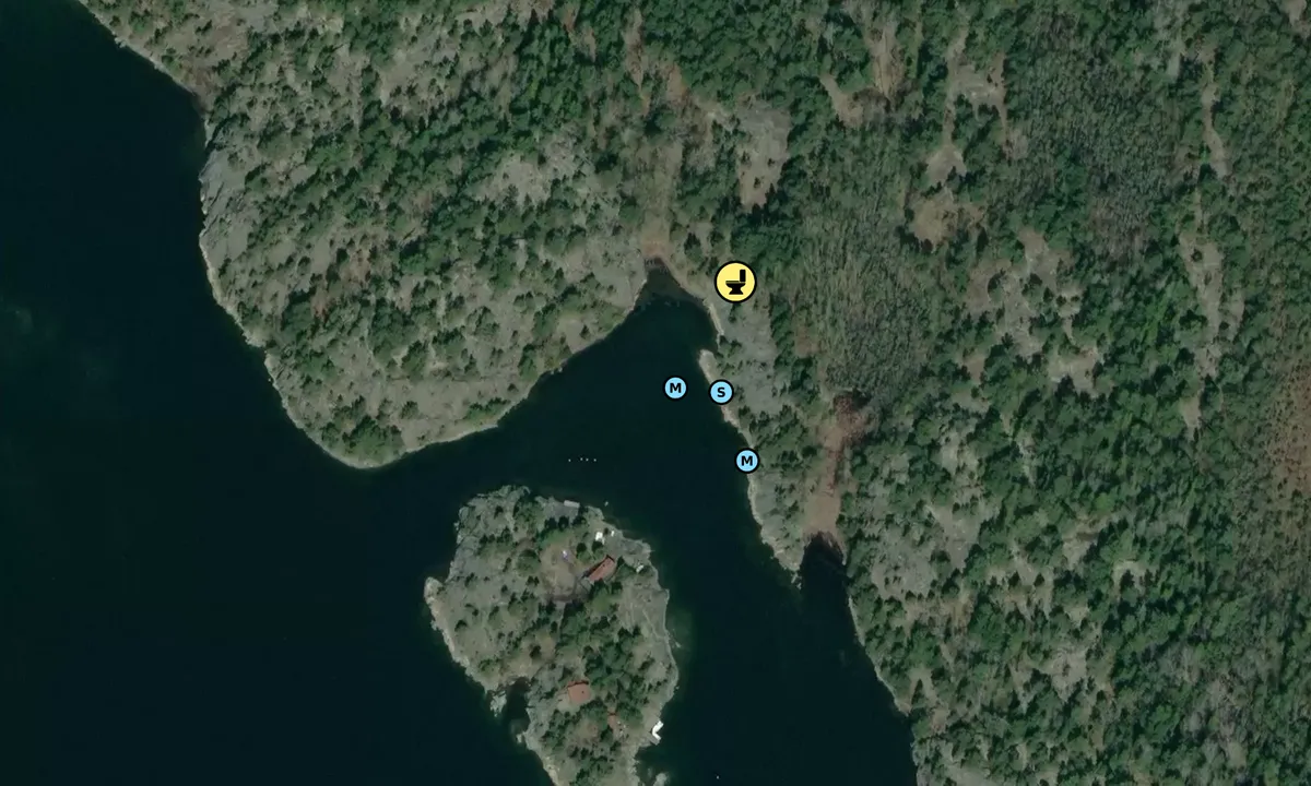 Satelite image of Tjuvklövan