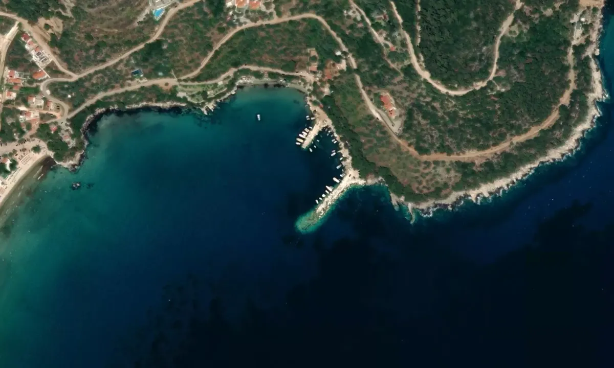 Flyfoto av Trakiko Pelagos