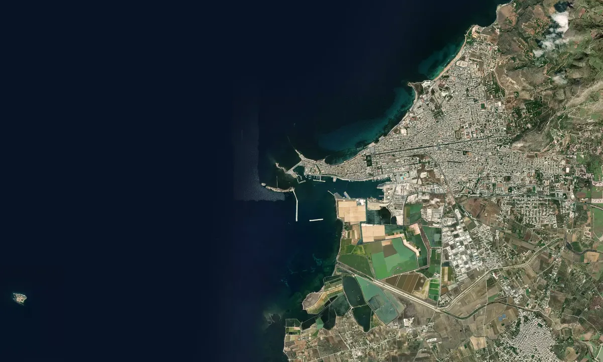 Flyfoto av Trapani Harbour