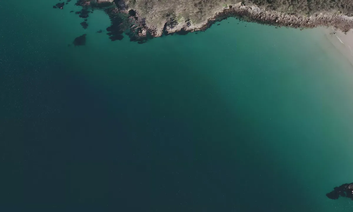 Flyfoto av Trez Bihan
