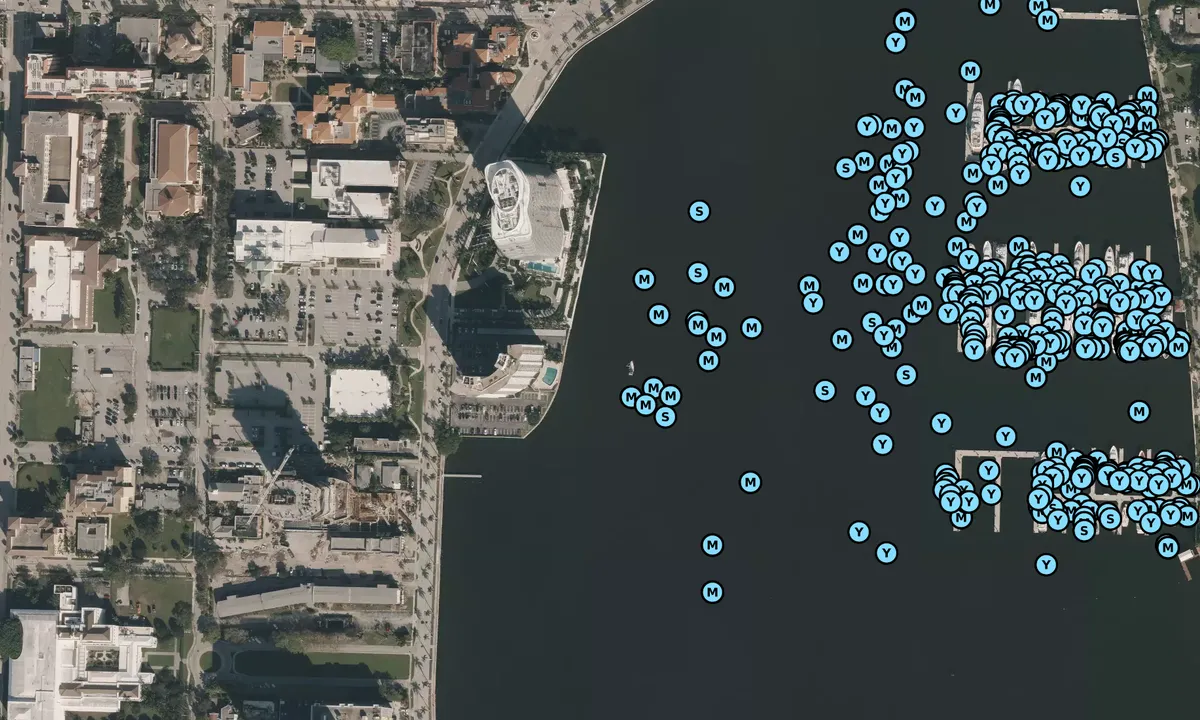 Satelite image of Trianon Condominium