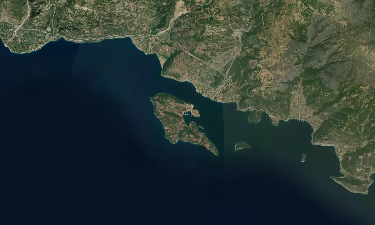 Flyfoto av Trizonia 1