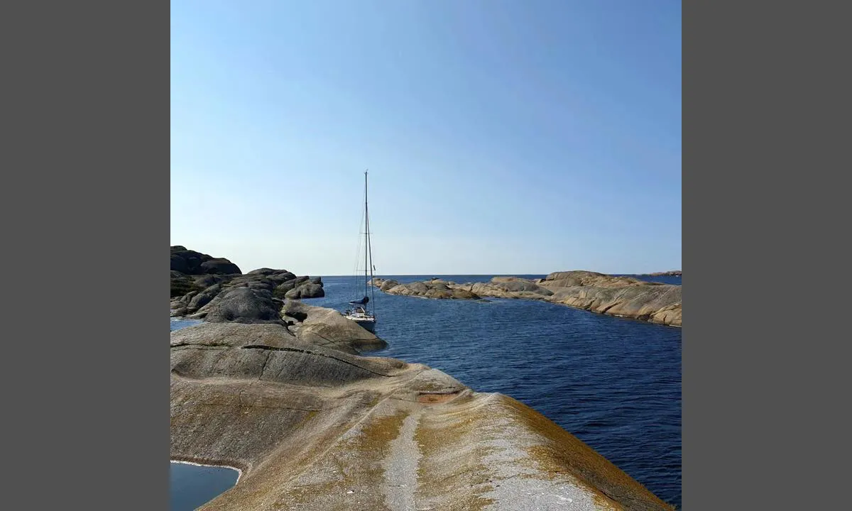 Uleholmene og kløvningen: {"base": "no", "no": "Uleholmen", "se": "Uleholmen", "en": "Uleholmen", "da": "Uleholmen"}