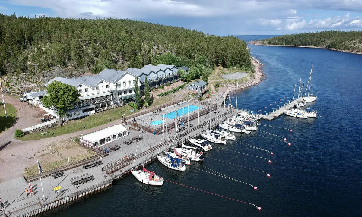 Ulvöhamn - Hotellbryggan