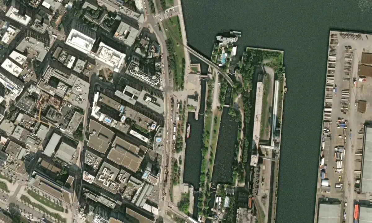 Flyfoto av Upper Wall Lachine Canal Lock #1