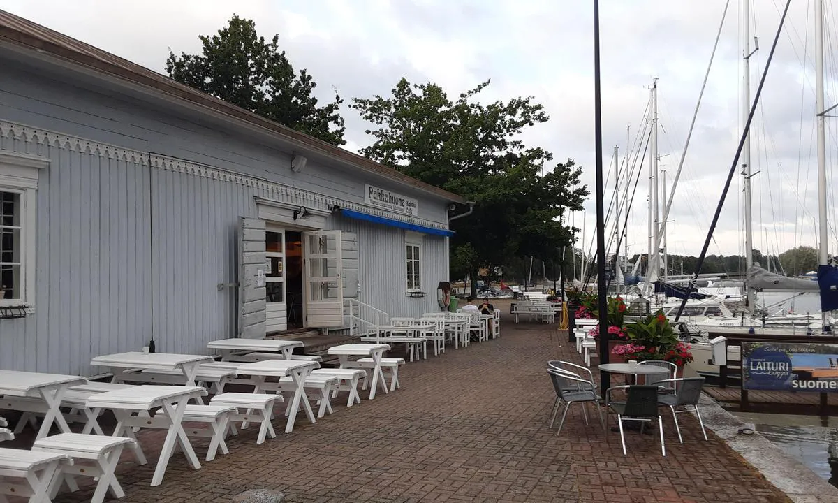 Uusikaupunki [Pakkahuone]: Cafe