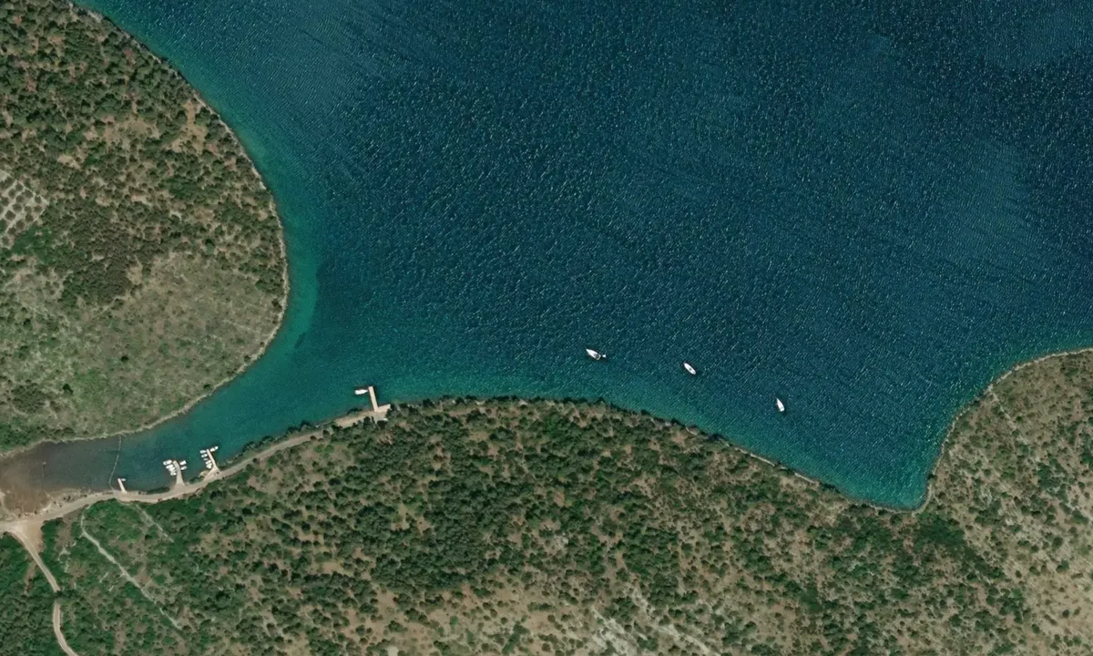 Flyfoto av Uvala Jaz
