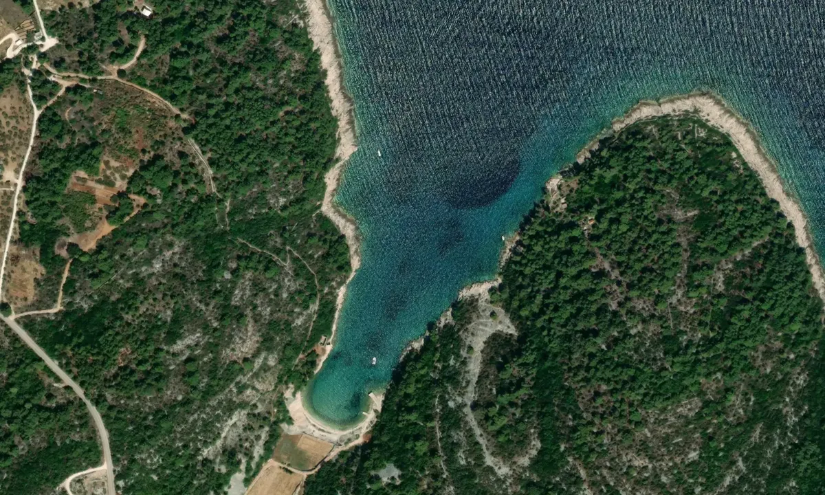 Flyfoto av Uvala Konoplijkova