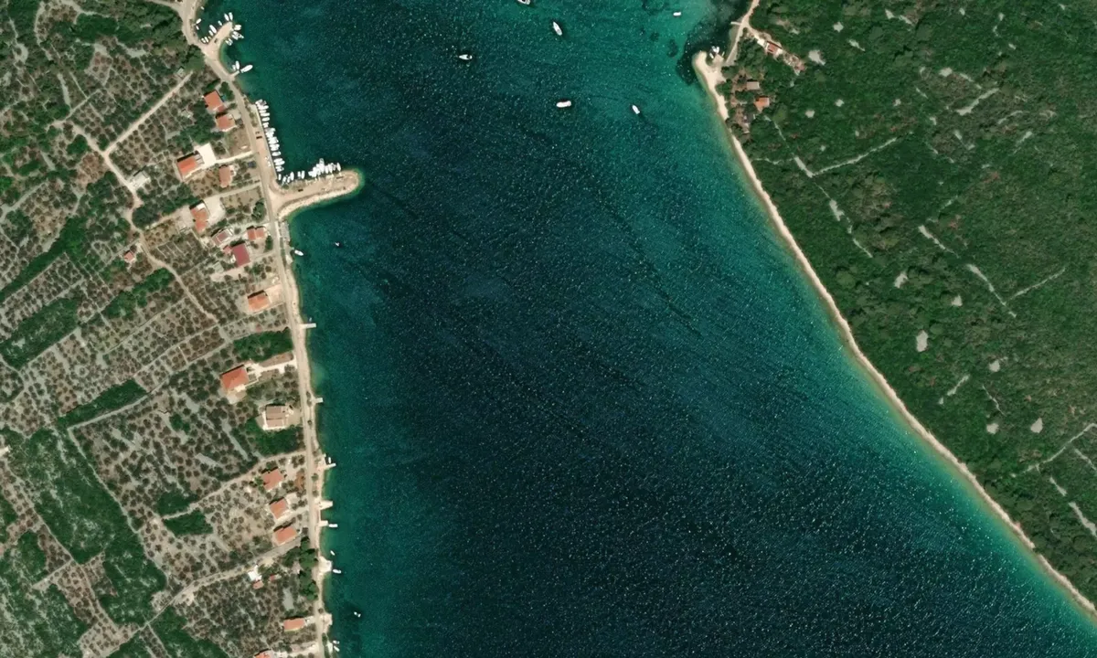 Flyfoto av Uvala Lamljana Mala