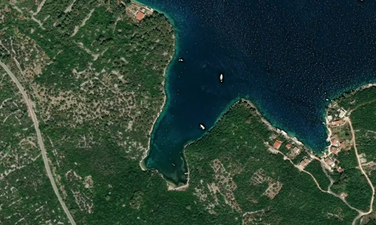 Flyfoto av Uvala Stržná