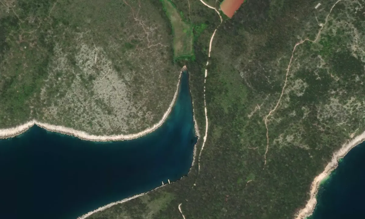 Flyfoto av Uvala Valmizeja