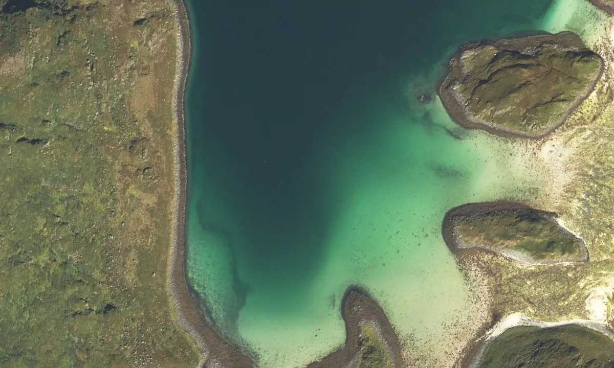 Flyfoto av Valen i Kipparfjorden