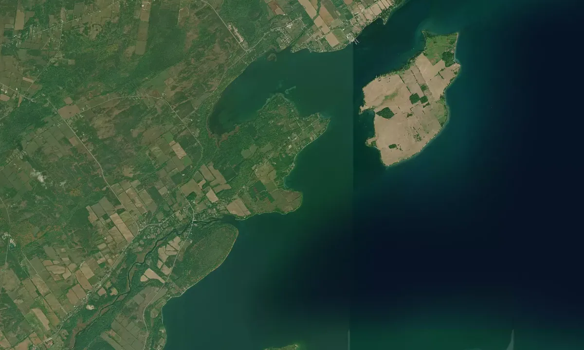 Flyfoto av VanDuesens Point