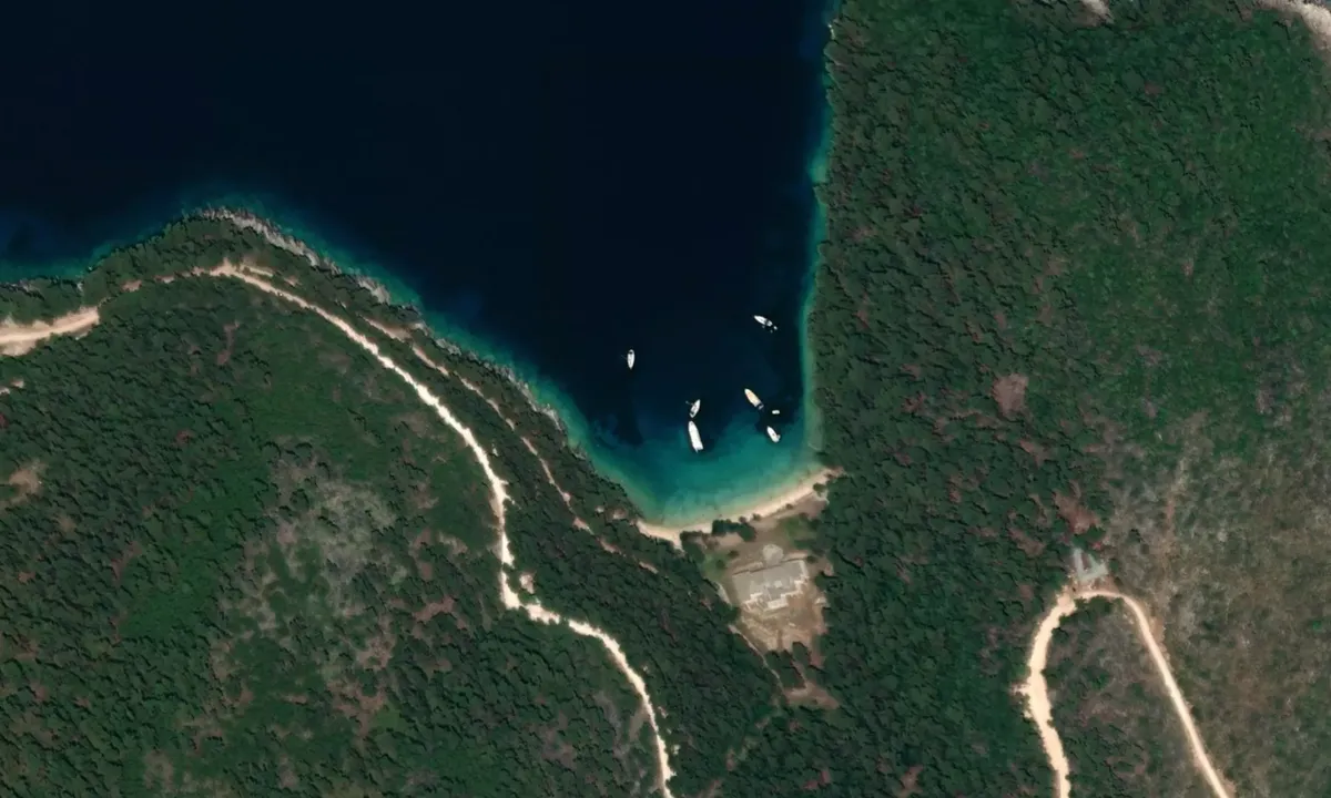 Flyfoto av Vathi Beach - Chrisi Ammoudia