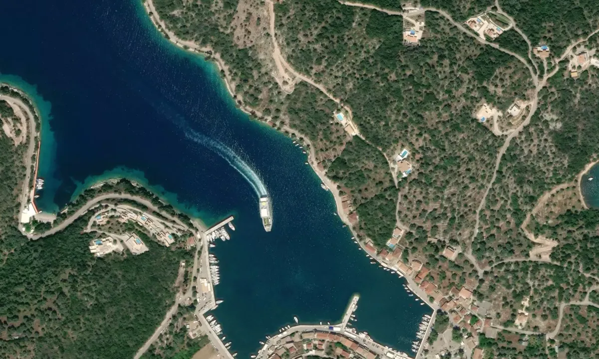 Flyfoto av Vathi Town Quay North