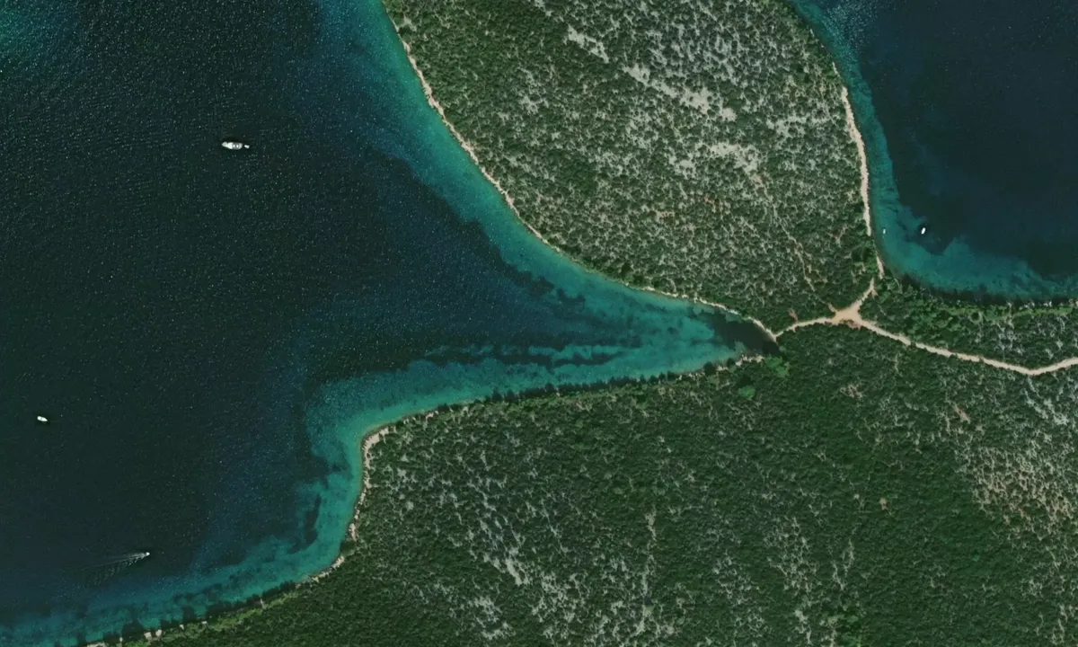 Flyfoto av Velika Ostrica - North