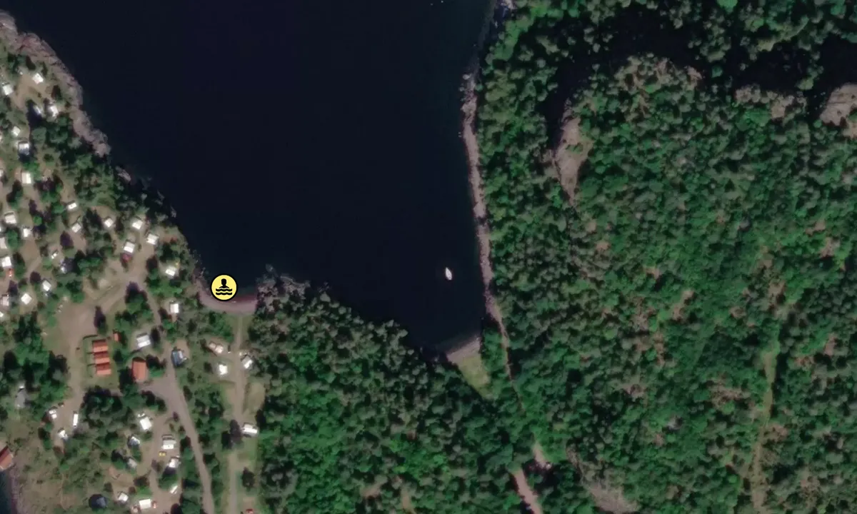 Satelite image of Vestre Veggbukt, Løvøya