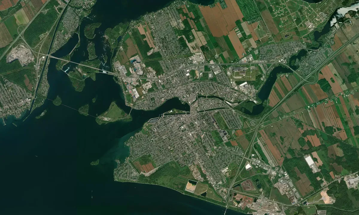 Flyfoto av Vieux Canal