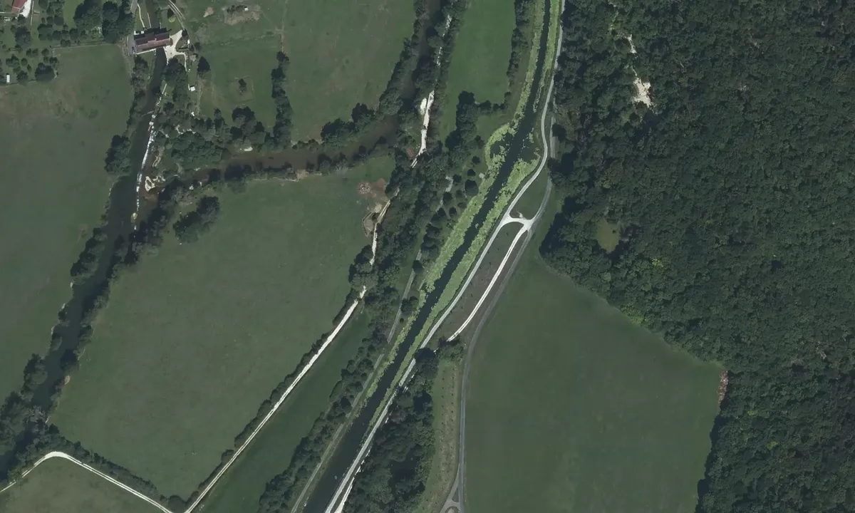 Satelite image of Villiers-sur-Marne (picnic stop)