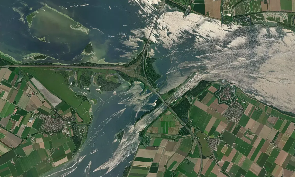 Flyfoto av Volkerak Sluis (free mooring) - Willemstad