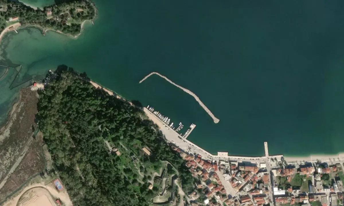 Flyfoto av Vonitsa Marina
