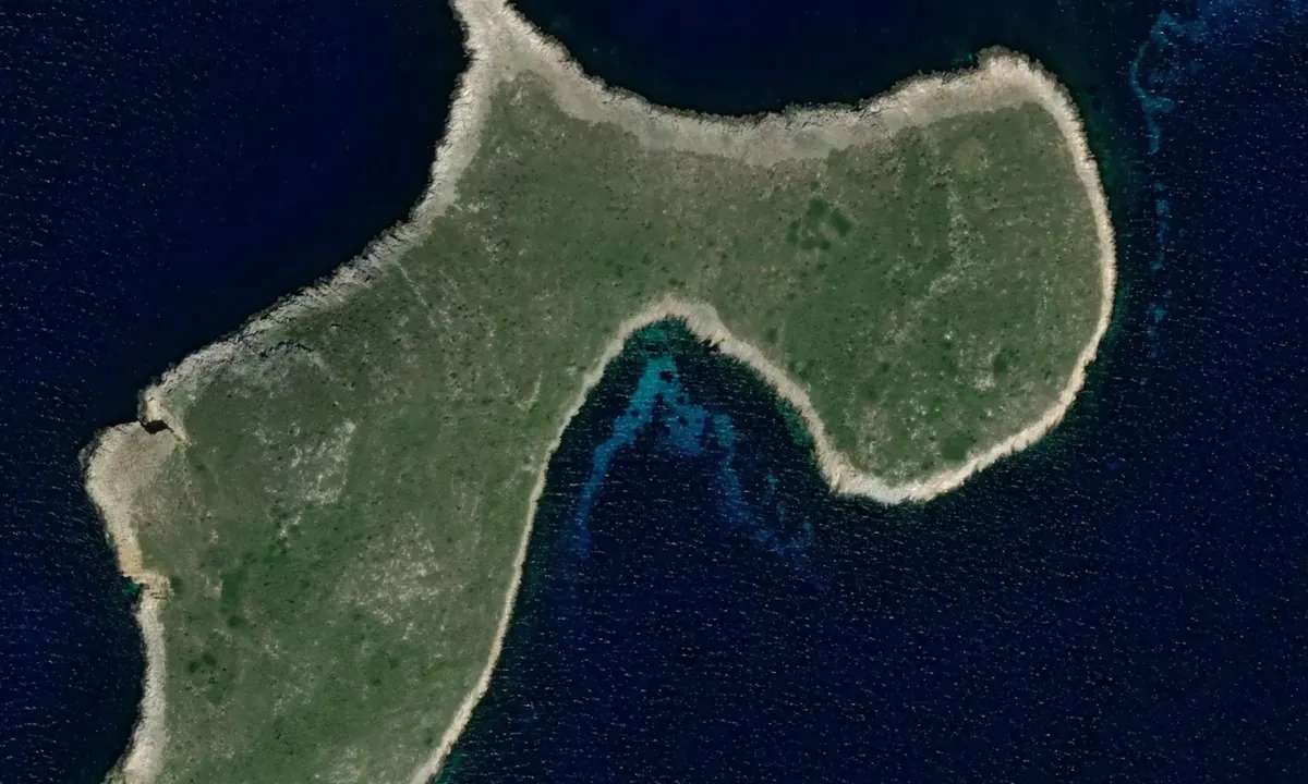 Flyfoto av Vrachonisida Prasso
