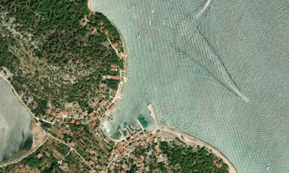 Flyfoto av Vrgada 1