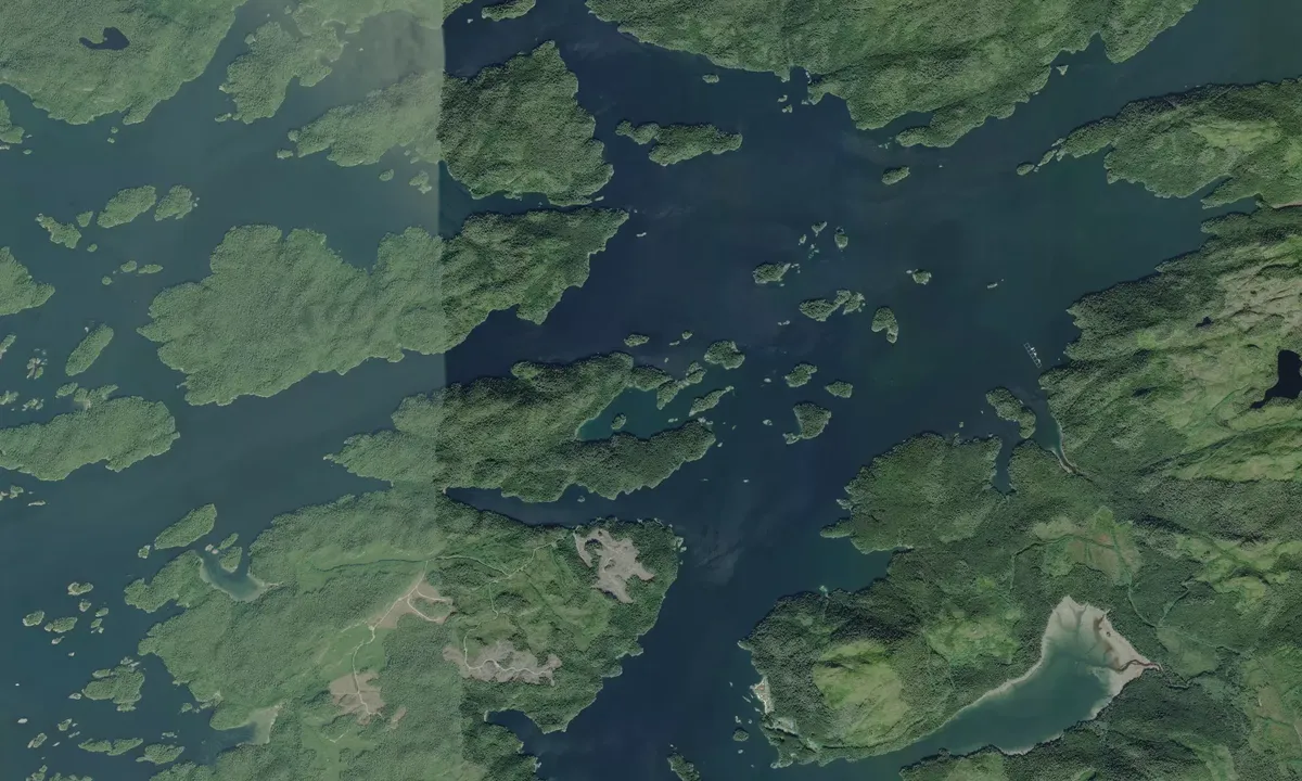 Flyfoto av Waddington Bay