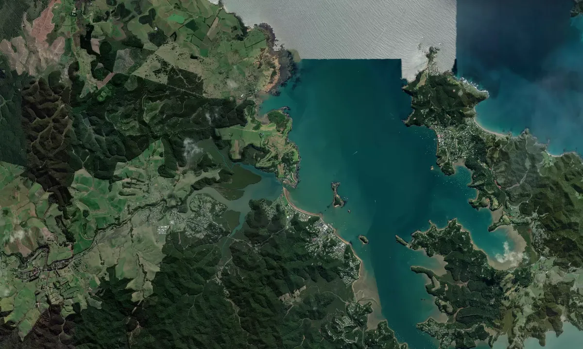Flyfoto av Waitangi Wharf