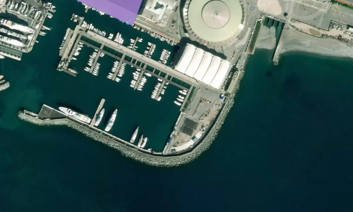 Flyfoto av Waterfront Marina