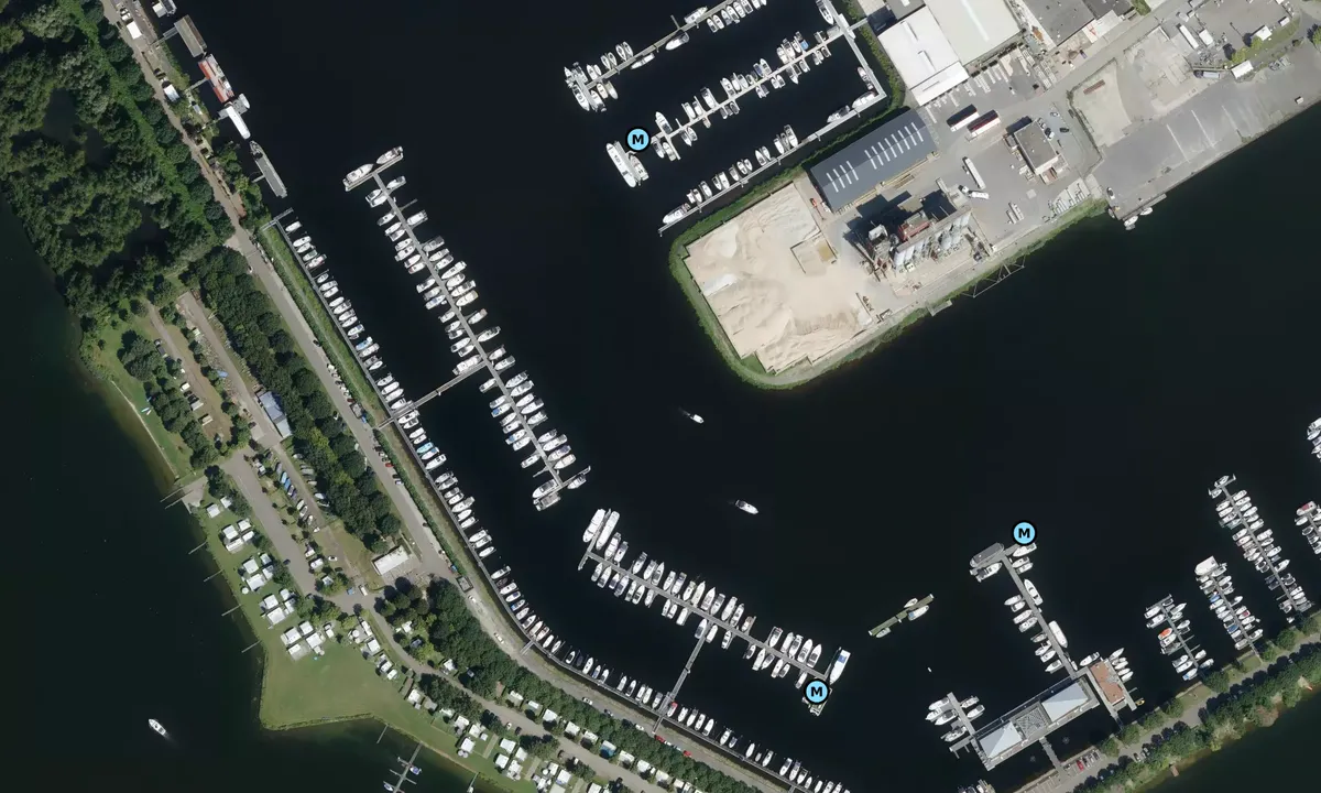 Satelite image of Watersportcentrum De Koeweide