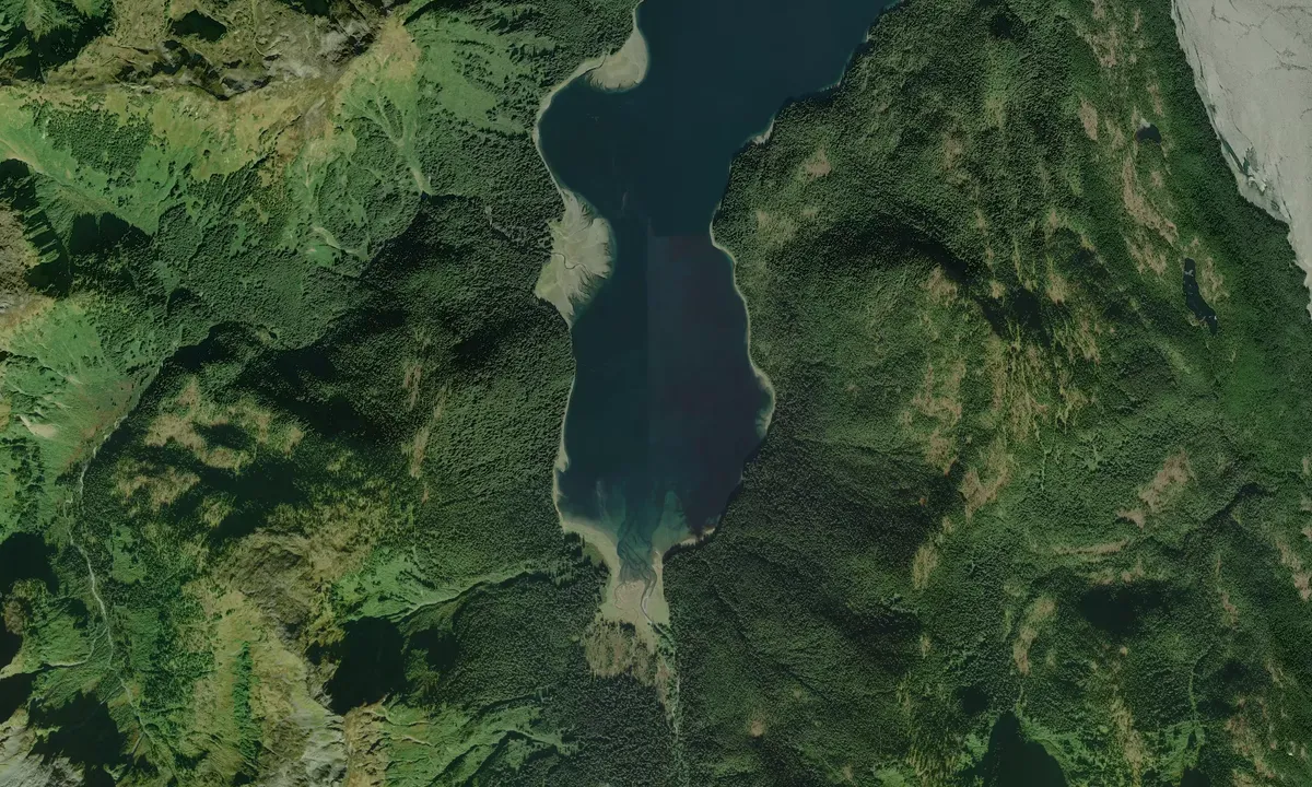 Flyfoto av Windfall Harbor