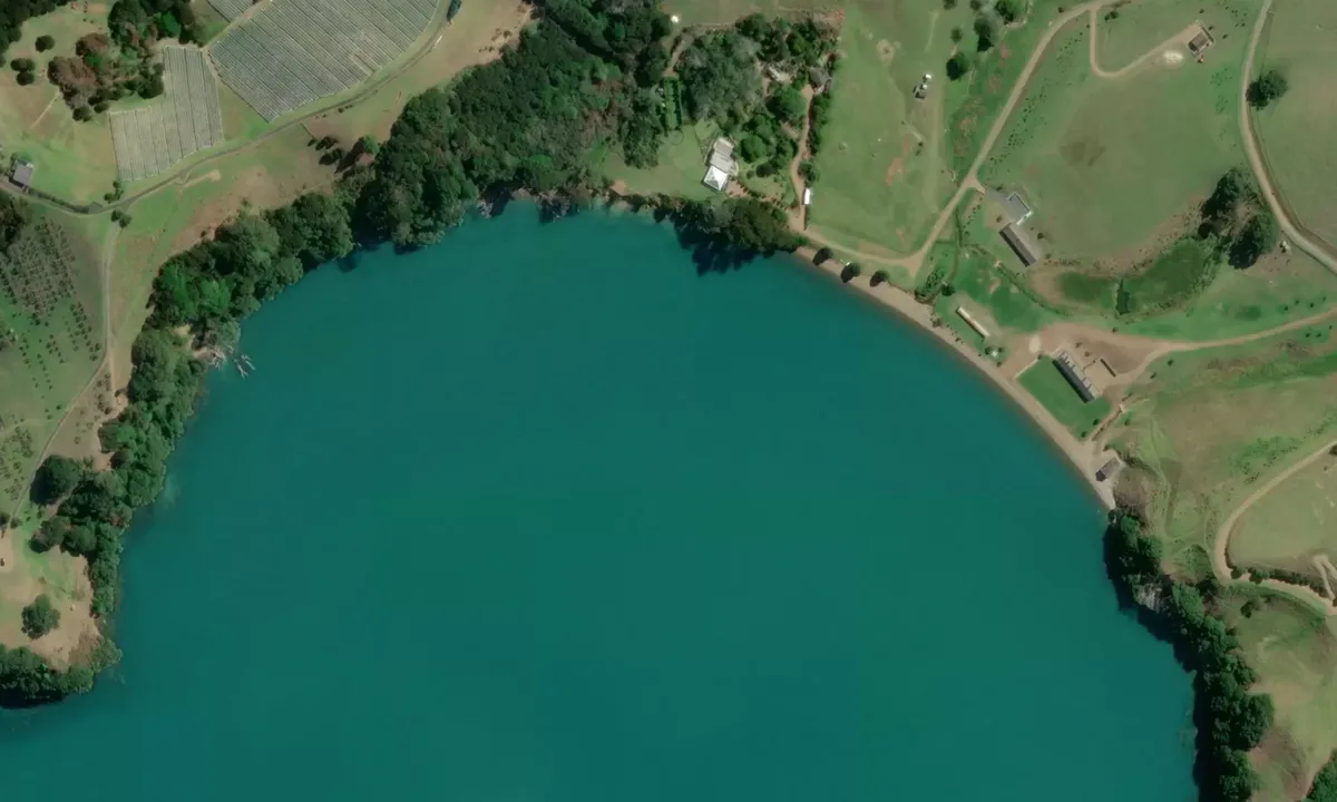 Flyfoto av Woodside Bay