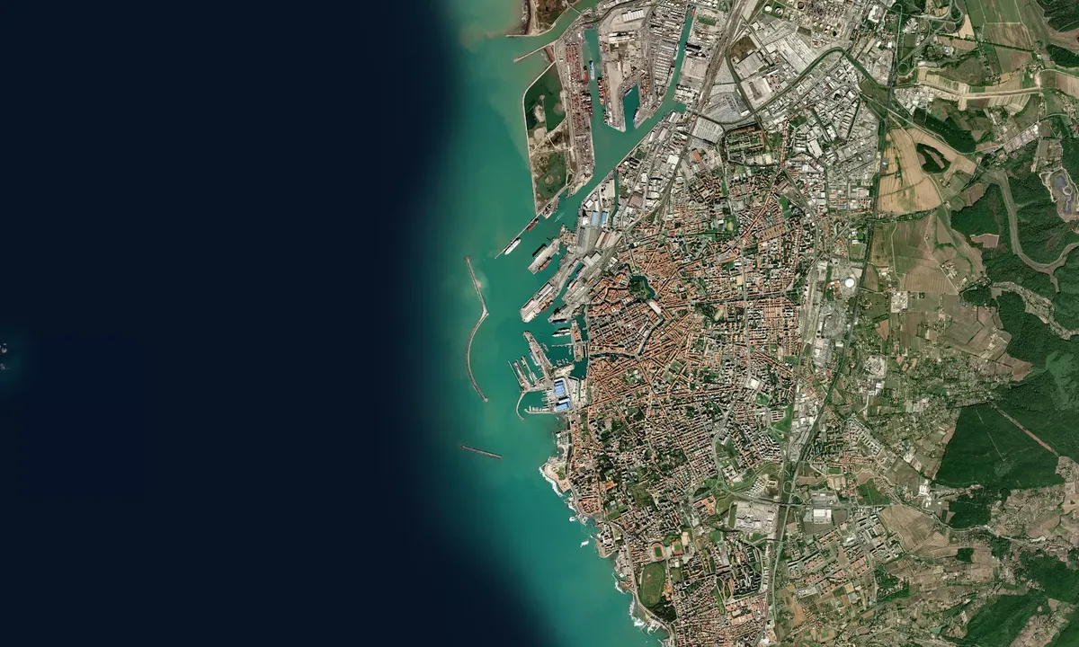 Flyfoto av Yacht Club Livorno 1