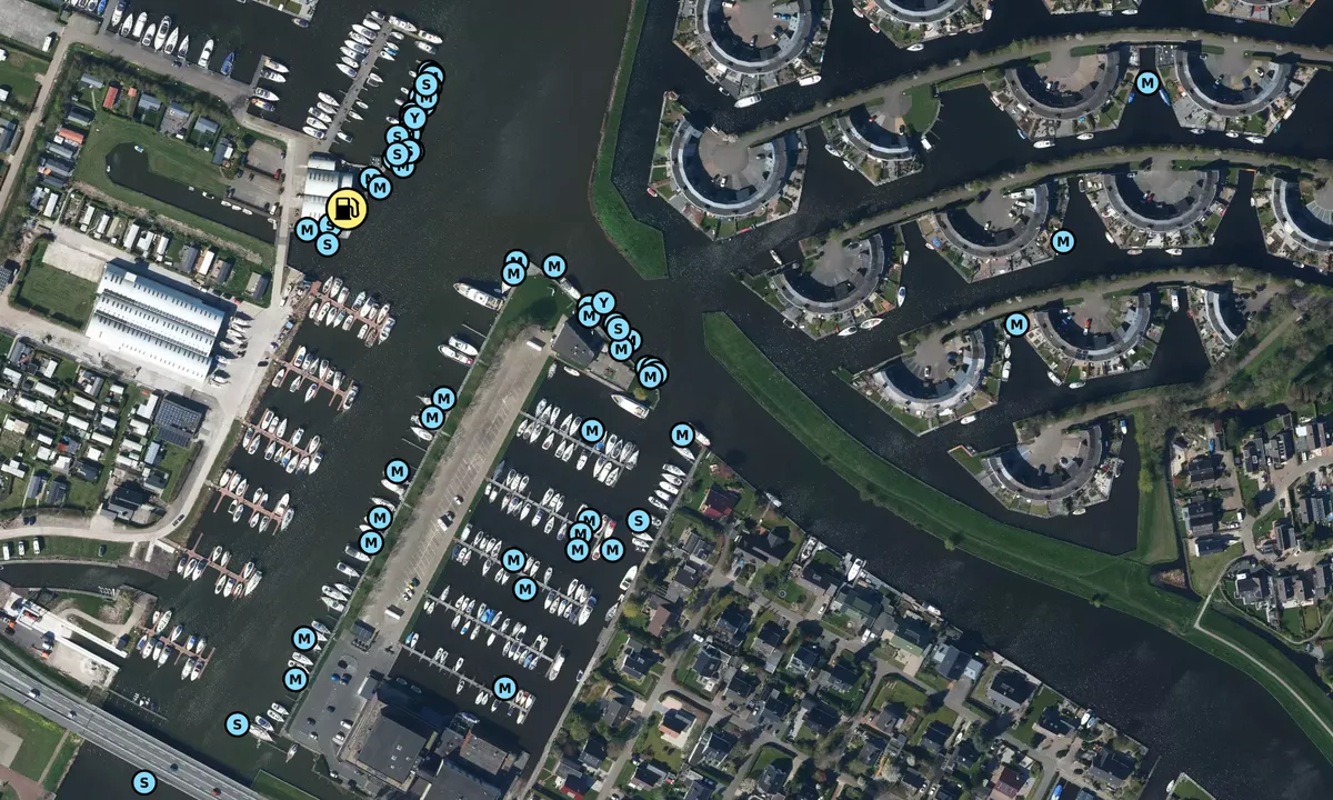 Satelite image of Yachtcharter Lemmer Iselmar