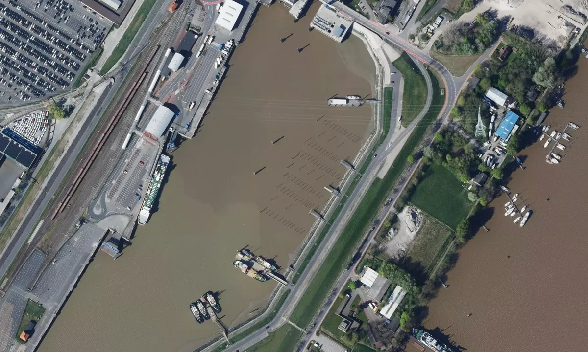 Flyfoto av Yachthafen Emden Außenhafen