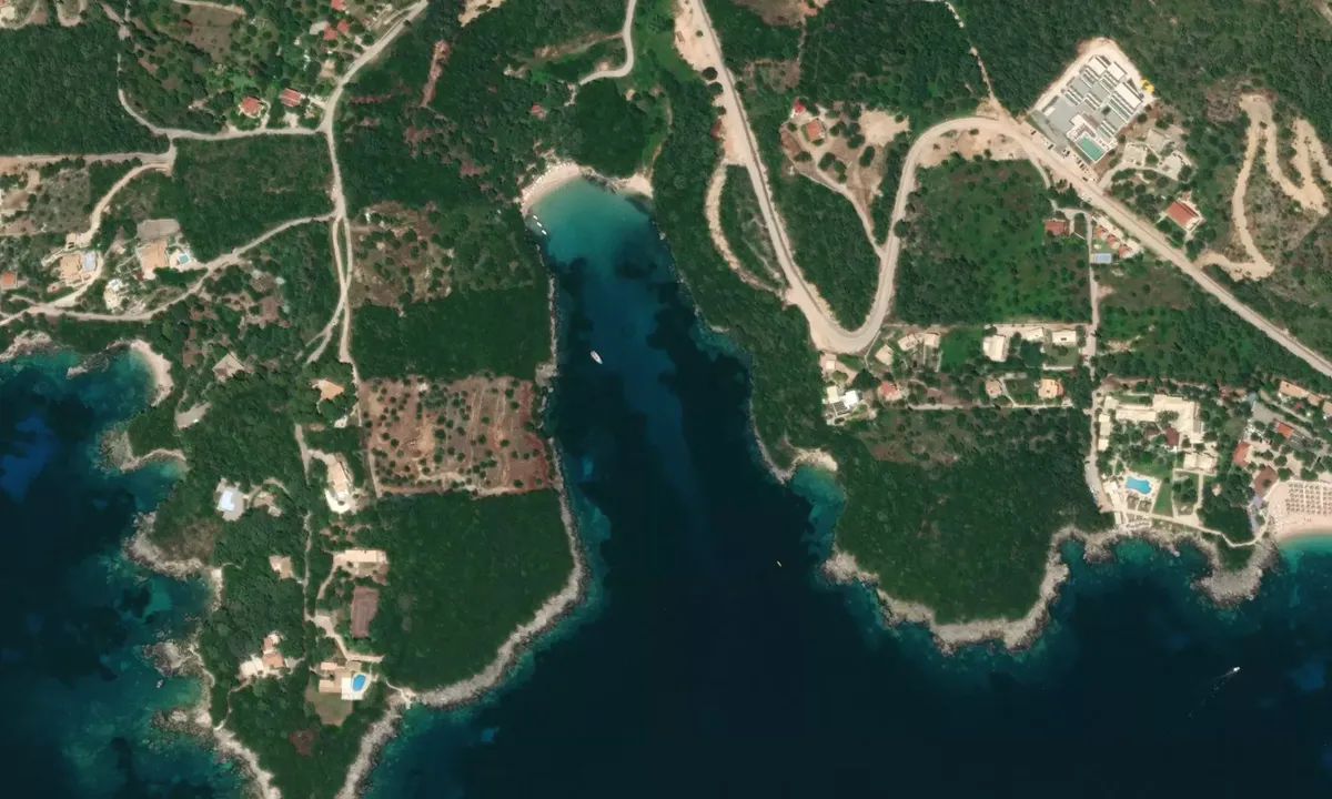 Flyfoto av Zavia Bay